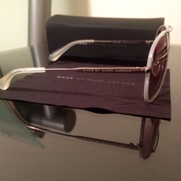 SOLDD!! - Picture 3 of 4