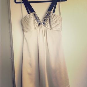 BCBGMAXAZRIA gorgeous cocktail dress!