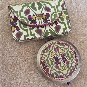 Fossil coin purses and mirrors