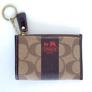 100% authentic coach coin purse/card holder.