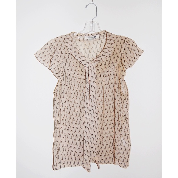 ❌SOLD❌ @ GARAGE SALE Forever 21 Giraffe Print Top