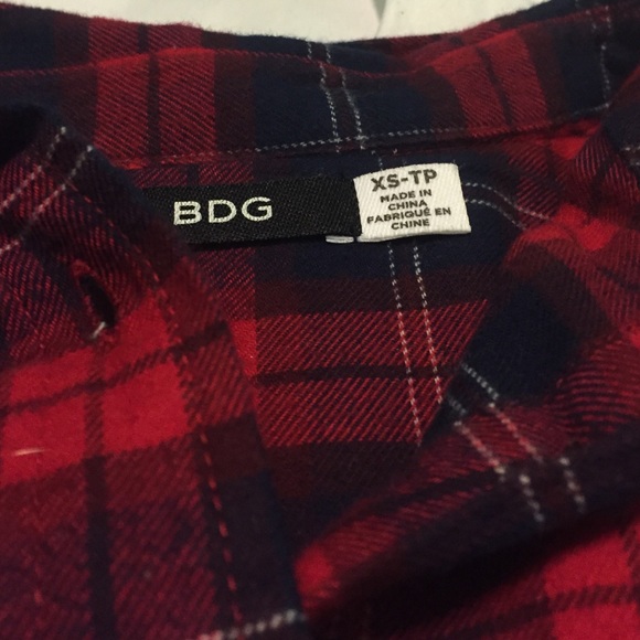 UO Flannel - Picture 2 of 4
