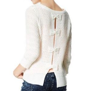 ⚓️White Bow-back Sweater⚓️