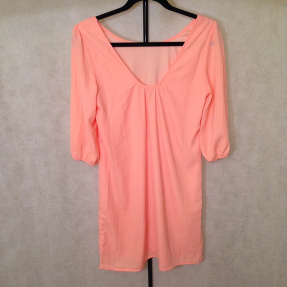 Salmon / pink scoop back 3/4 sleeve dress - Picture 2 of 2
