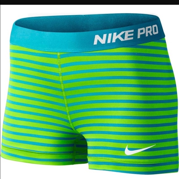 🚫SOLD🚫 - Picture 2 of 4