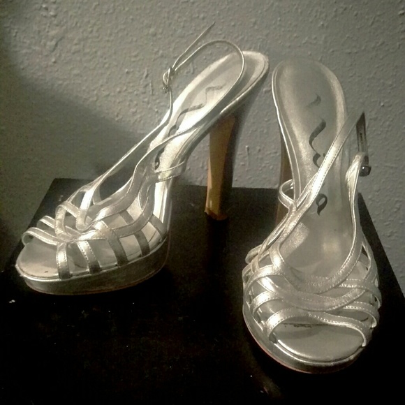 Sliver Strappy Nina Heels - Picture 3 of 3