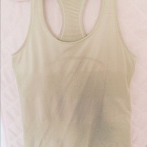 Lululemon Swiftly Tech Tank