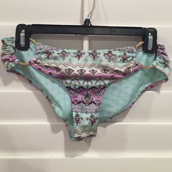 Victoria Secret Bikini! Size: S/P! Cheeky bottoms!