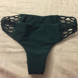 $50🅿️🅿️ NWOT Mikoh Rockies Bottom Kelp