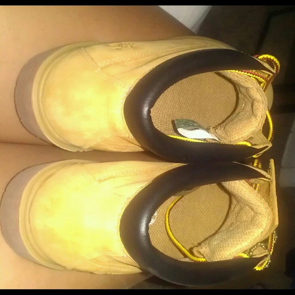 Sold - Picture 3 of 4