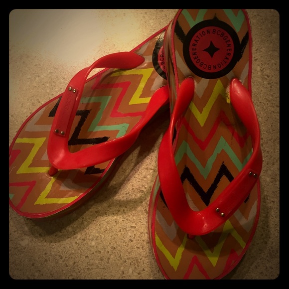 BCBGeneration Wedge Flip Flops - Picture 1 of 2