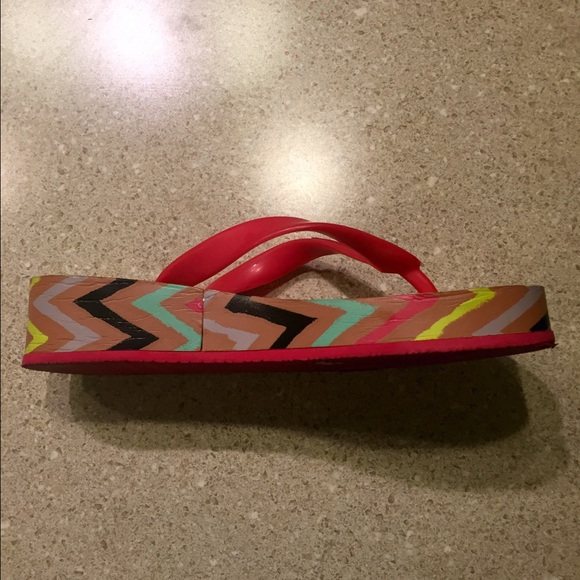 BCBGeneration Wedge Flip Flops - Picture 2 of 2