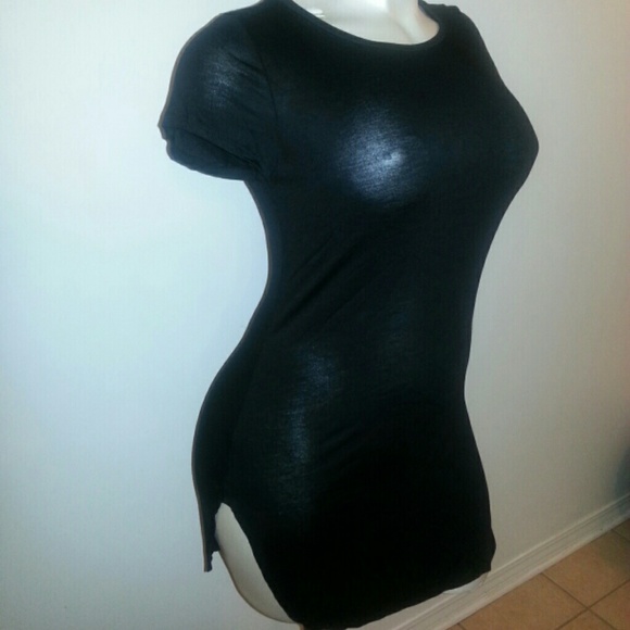Black t shirt dress