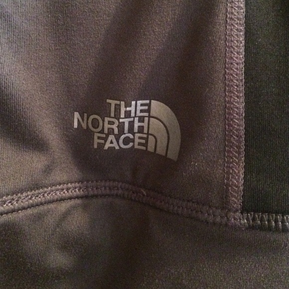 North face jacket - Picture 2 of 3