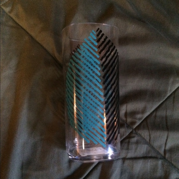 Dish Set - Picture 4 of 4