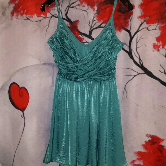 Forever 21 short dress - Picture 2 of 4