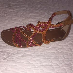 NWOT BELLE by SM orange//pink//gold sandals!😍
