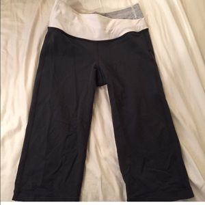 lululemon yoga crops