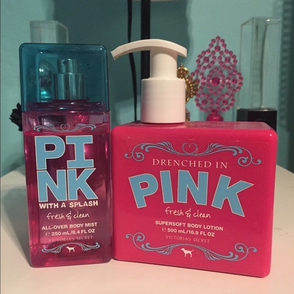 PINK bundle💕 Fresh and Clean Lotion and Spray