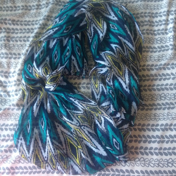 Tribal print scarf