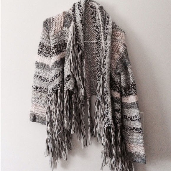 {bethany mota cozy cardigan}