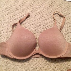 vs t shirt bra