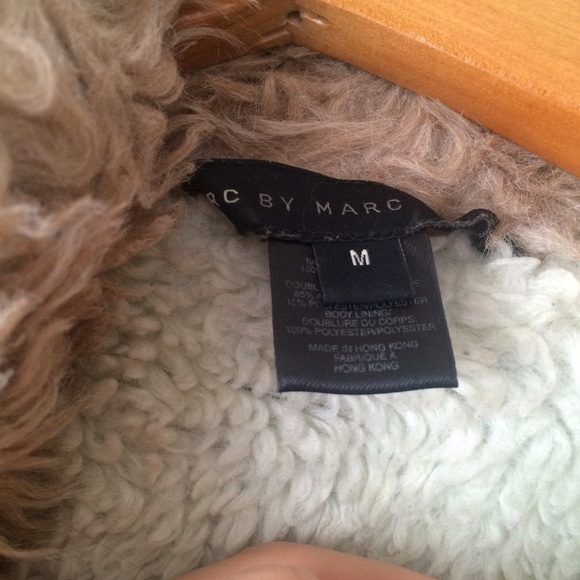 ✖️SOLD✖️Marc by Marc Jacobs | Faux fur hoodie - Picture 4 of 4