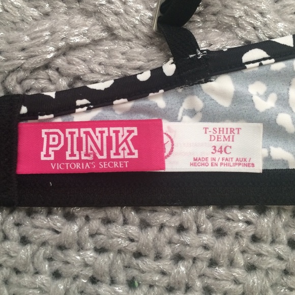 VS PINK T-SHIRT DEMI Bra 34C like new - Picture 2 of 4