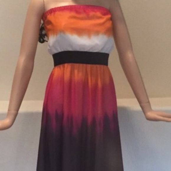 Express Ombré Maxi Dress - Picture 2 of 3