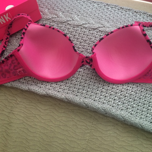 VS PINK T-SHIRT DEMI Bra 36B like new - Picture 4 of 4