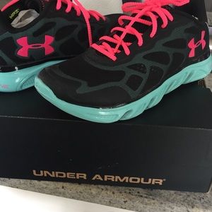 Under Armour Running Shoe Size 9