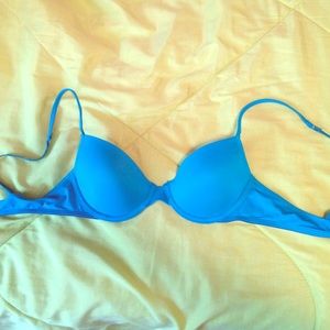 Victoria's Secret T-Shirt Demi Bra