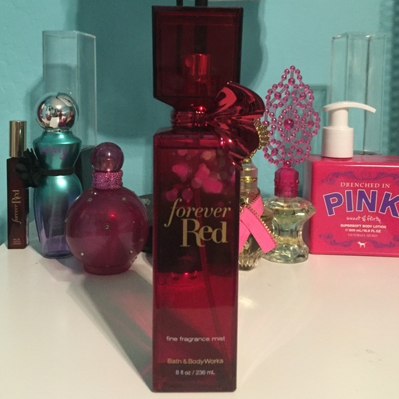❤️Forever Red Body Spray❤️