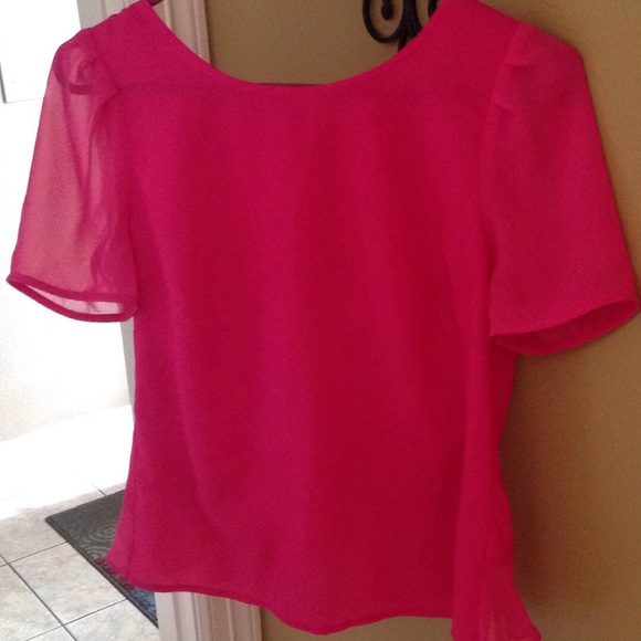 Cuteee shirt! Never got to wear):