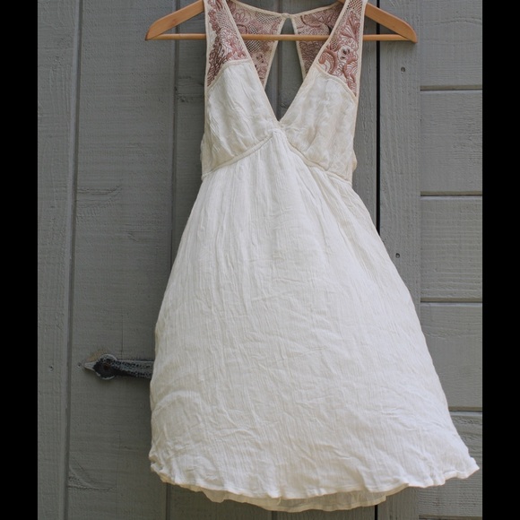  Urban Outfitters Open-Back Dress - Picture 2 of 6