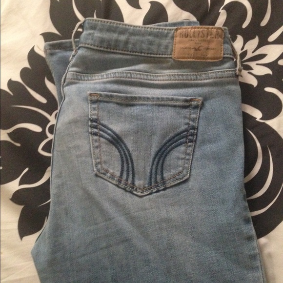 Hollister jeans