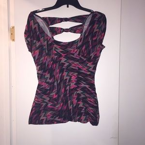 Women's multicolored shirt with cut-out back Large