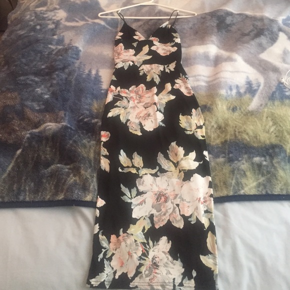 Floral midi dress.