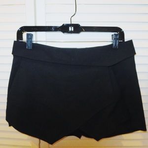 Zara asymmetrical skort