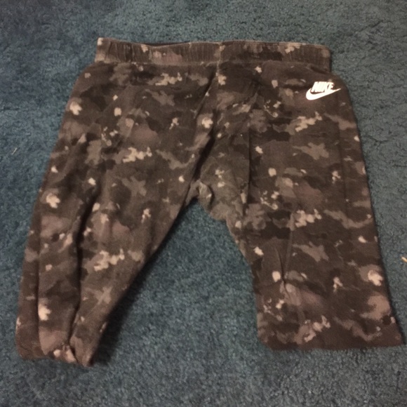Gray Abstract Nike Leggings