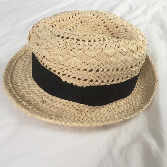 Straw hat - Picture 2 of 3
