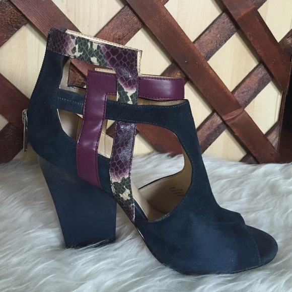 Calvin Klein shoes size 7.5