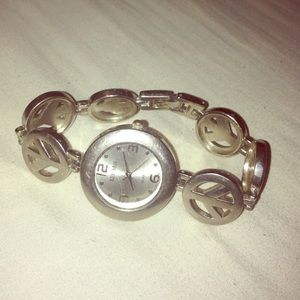 peace sign watch ✌️