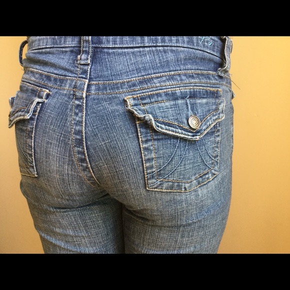 Jeans - Picture 3 of 3