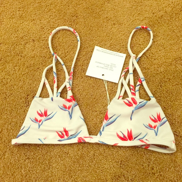 🚫SOLD🚫Acacia birds of paradise santorini
