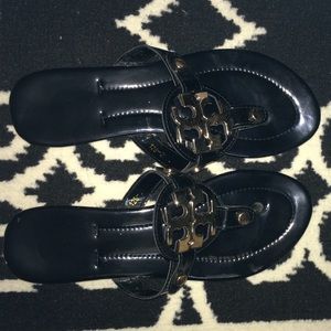 Tory sandals