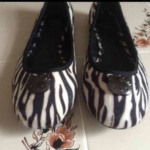 Hello kitty flats