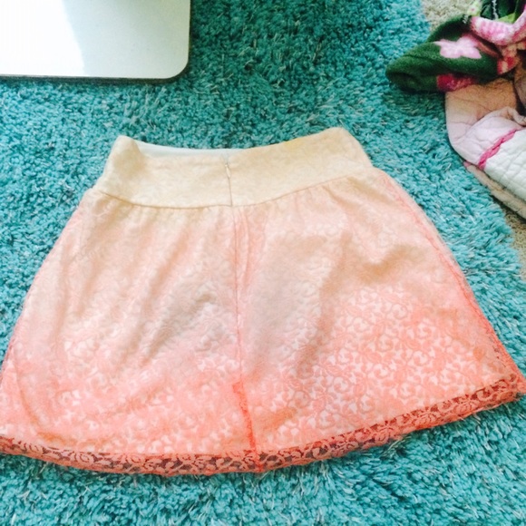 Skirt - Picture 2 of 2