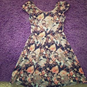 Awesome short fit n flare!!