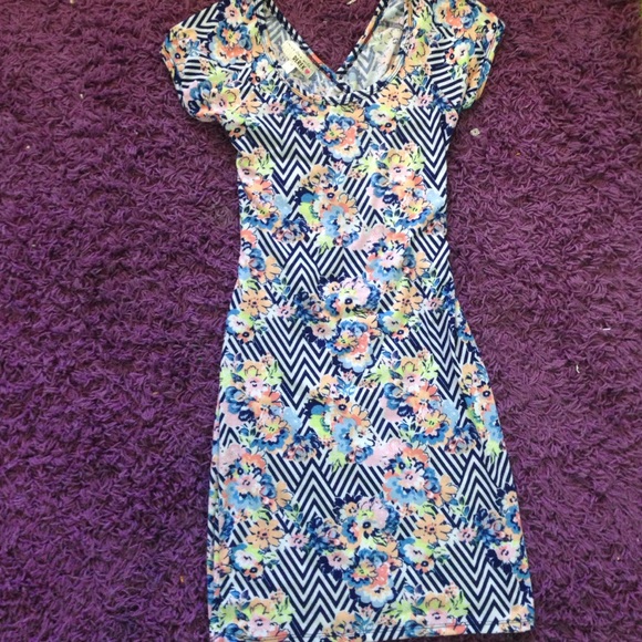 Super fun Body con dress!!